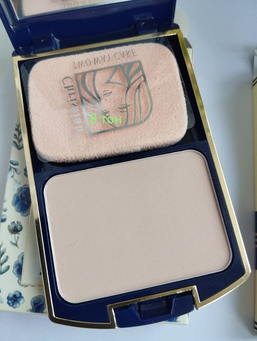 Крем пудра Christian 2 в 1