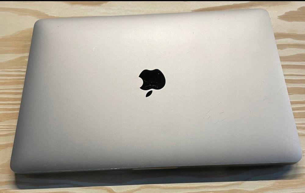 Laptop Apple Macbook Pro 13 A2251