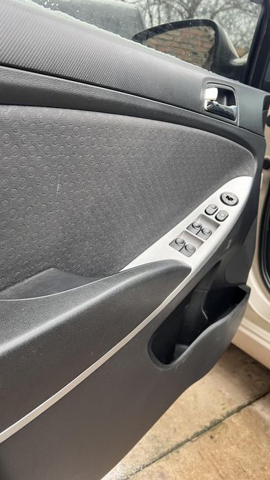 Продам Hyundai Accent