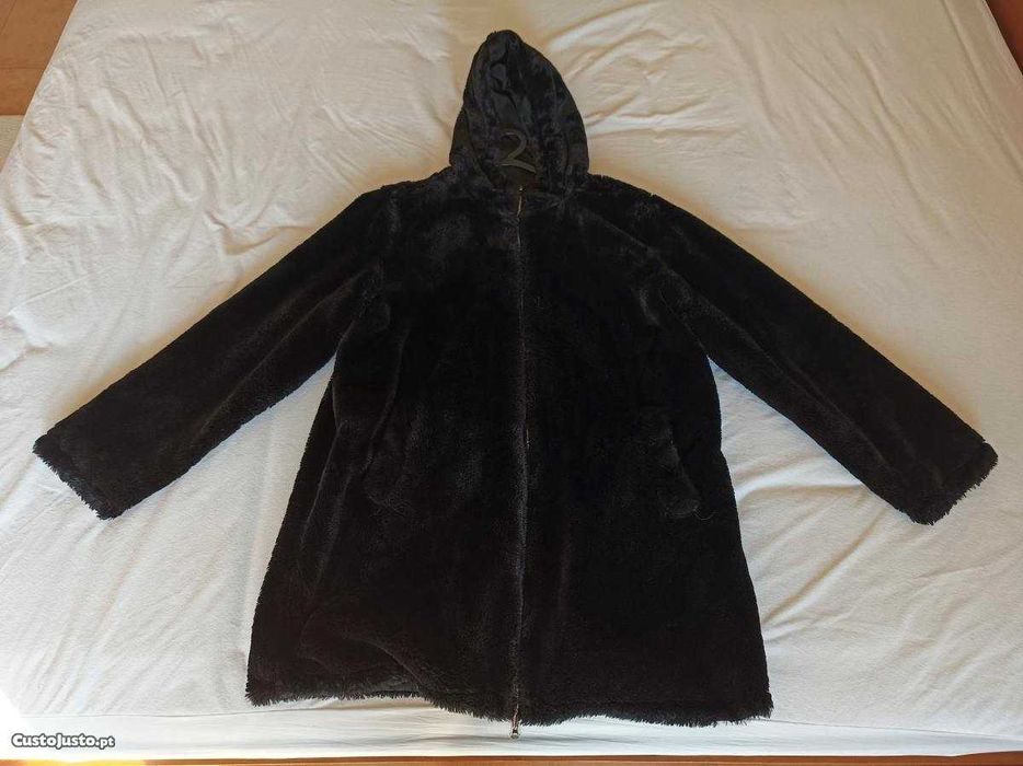 Casaco preto de mulher de dupla face praticamente novo