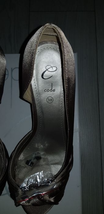Satynowe szpilki, buty na obcasie, Code, 38