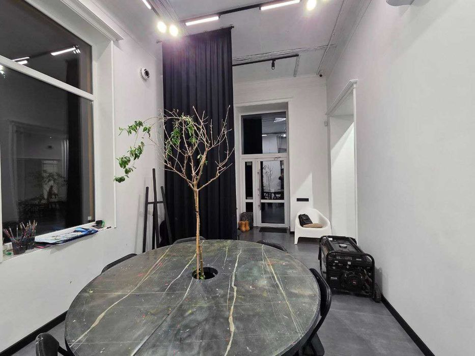 Оренда фасадного.комерційного приміщення 75 м2 у ЖК"Міленіум"_VD