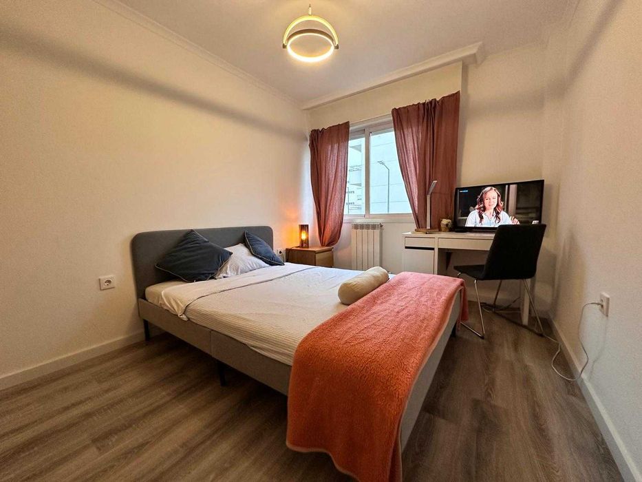 Quarto com Casa de banho privada em Alhos Vedros