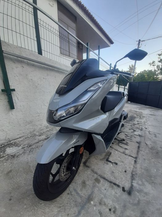 Honda Pcx 125, 3700km.