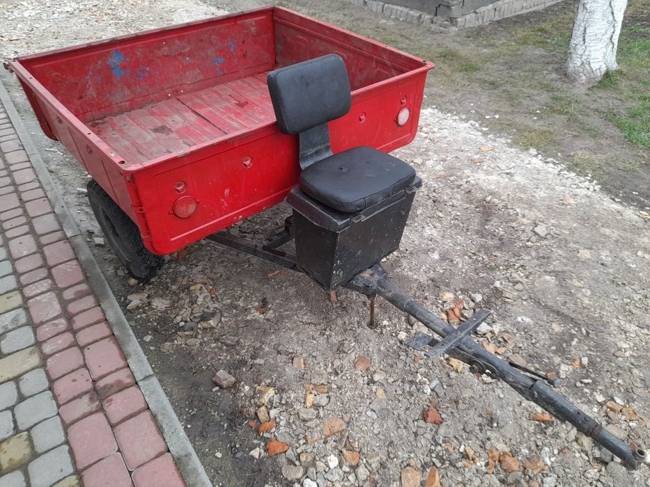 Прицеп самоскид з гальмами до мотоблока