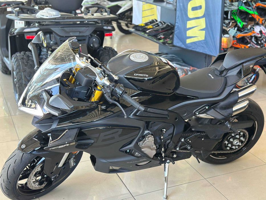 Мотоцикл CFMOTO 750SR-S