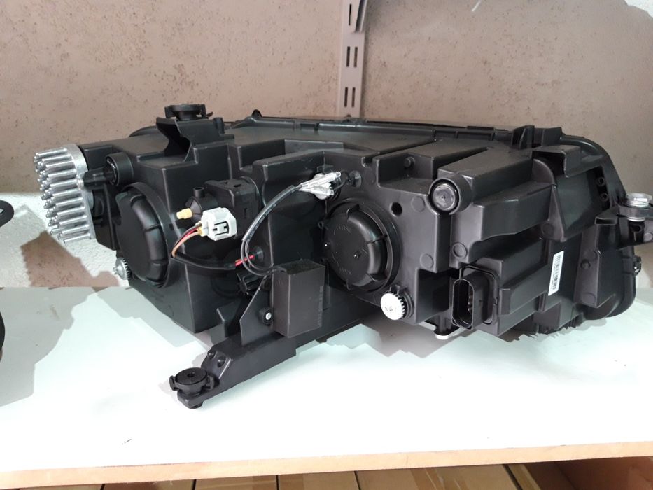 Volkswagen Tiguan 2017 2020 Фары Full Leb