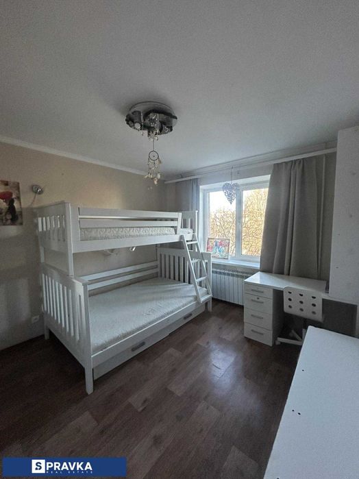 Красивая 2 к.кв с ремонтом и мебелью в теплом кирпичном доме!