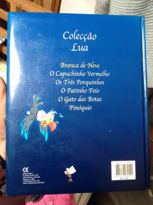 Livro Infantil "Branca de Neve"