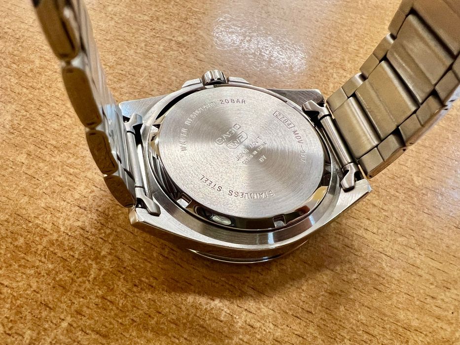 Casio MDV-107 Marlin