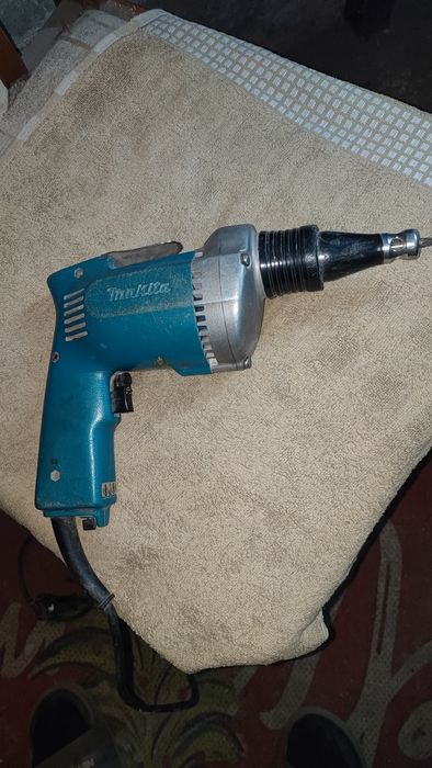 Wkretarka sieciowa Makita