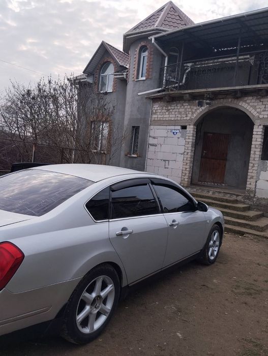 Продам срочно автомобиль