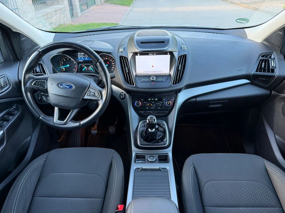 Ford Kuga 2019r. 1.5 benzyna benzyna manual EUROPA   Navi opłacony