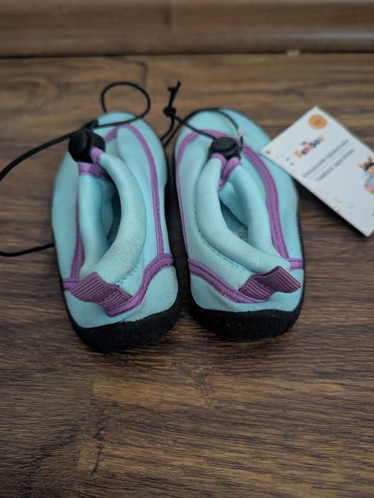 Nowe buty do wody