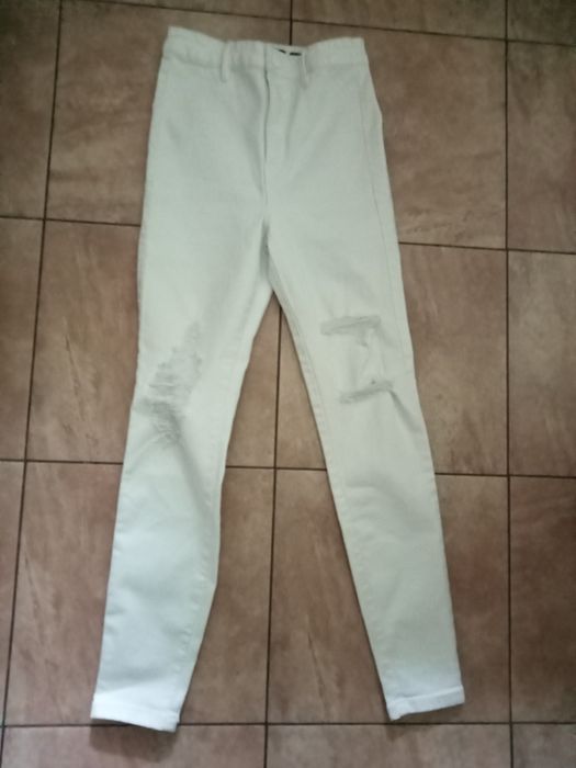 Spodnie Bershka,rozm.36 wysoki stan