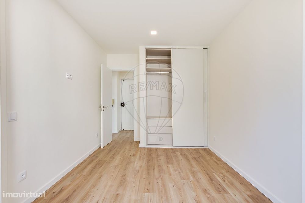 Apartamento T1 para arrendamento