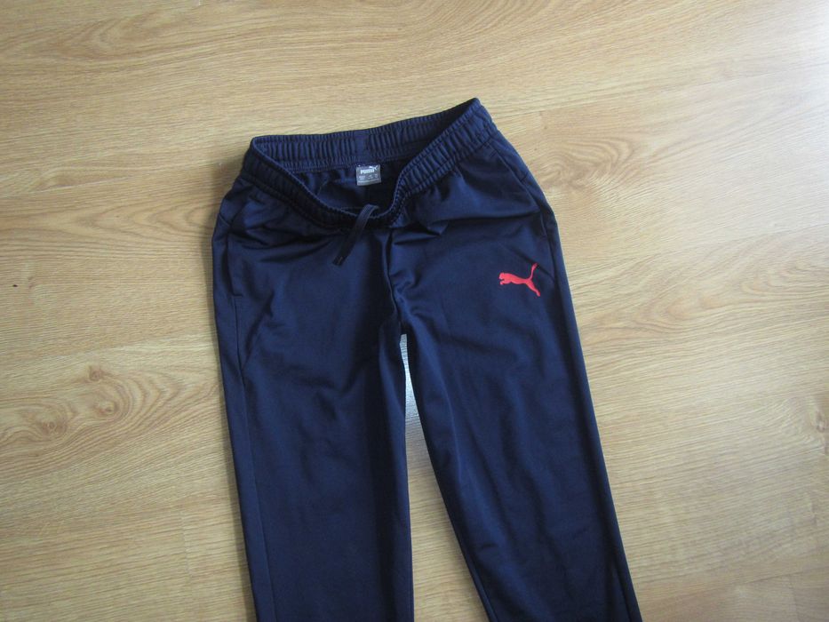 Puma spodnie dresowe rozm.152