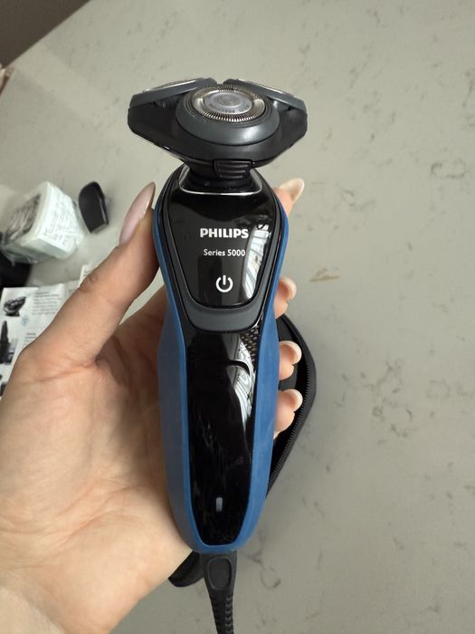 Бритва Philips. Нова