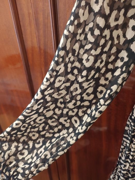 Класна плісирована шифонова леопардова сукня DeFacto 36 розмір