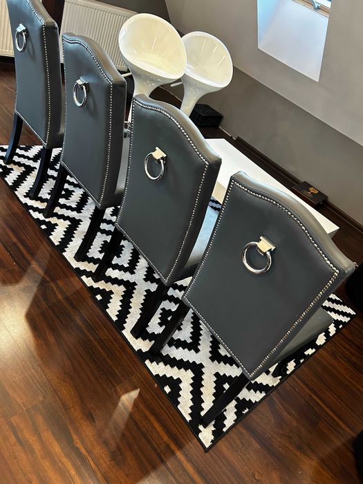 Krzesła do jadalni/salonu