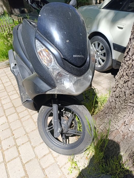Продам Honda PCX 150