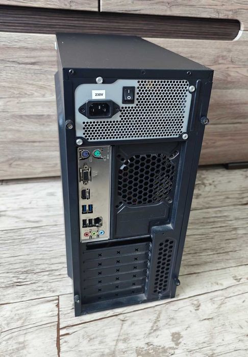 Komputer stacjonarny I5 3.2GHz 8/240GB SSD Intel Gigabyte Chieftec
