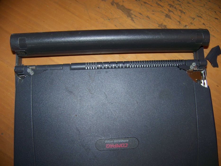 computador antigo COMPAQ para peças