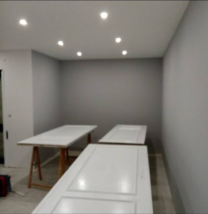 empresa M&R Solutions 
Obras grandes e pequenas 
Profissionais