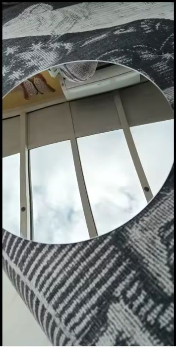 Зеркало в ванную или над умывальником диаметр 20см