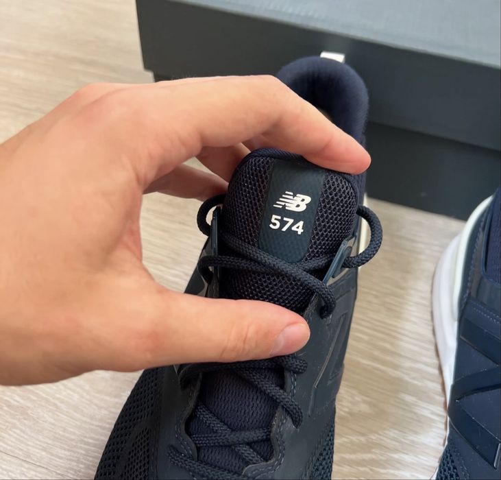 Кроссовки New Balance 574 оригинал размер 47.5(31 см)