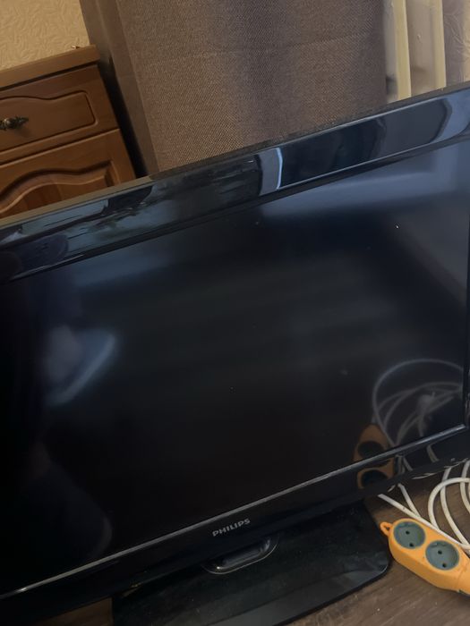 Телевізор Philips 32 дюйма