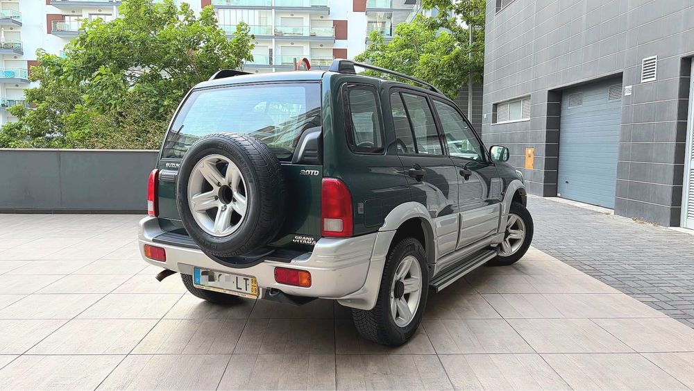 SUZUKI GRAND VITARA 2.0TD 4X4 OFF ROAD 1998 Excelente Estado!