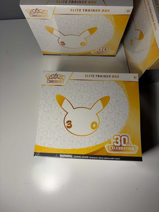 Pokemon TCG 30th Anniversary Elite Trainer Box x4