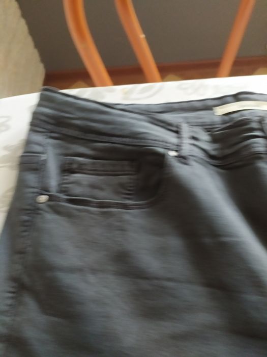 Damskie spodnie wyszczuplające