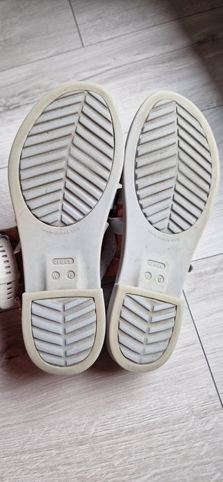 Crocs Tulum sandały sandałki buty do wody