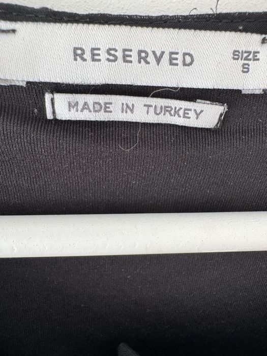 Reserved szyfonowa sukienka midi Haft