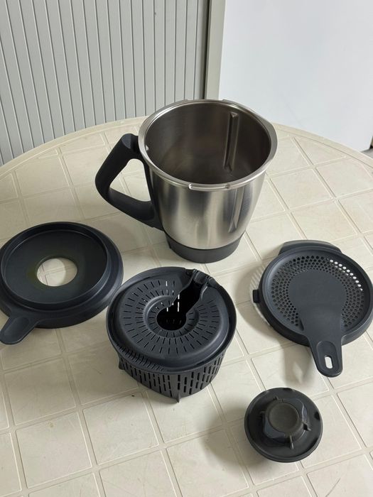 Vendo - Bimby TM6 usada