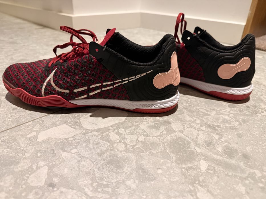 Nike React Gato