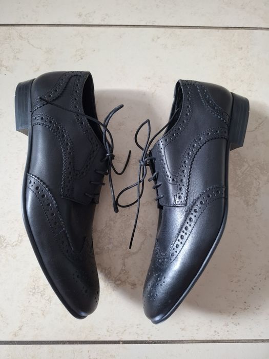 Buty LIMEHOUSE Oxfordy nowe 42