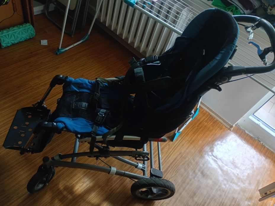 Wózek inwalidzki Convaid Rodeo