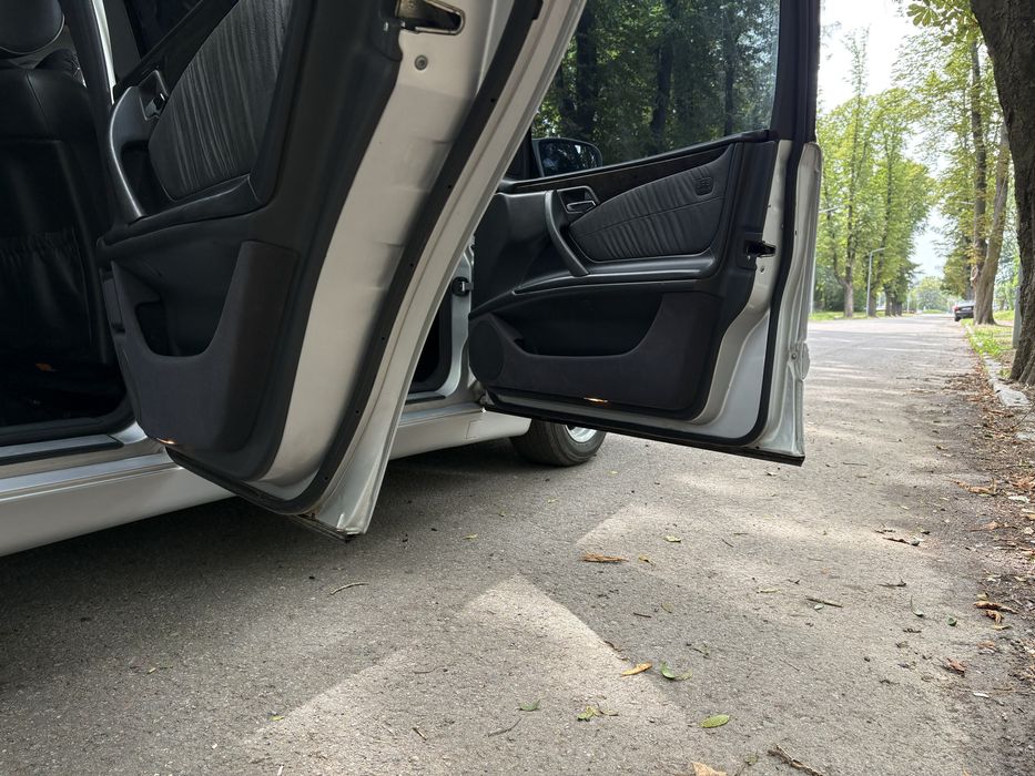 Mercedes-Benz w210, e-klasse, e320, s210, e210,