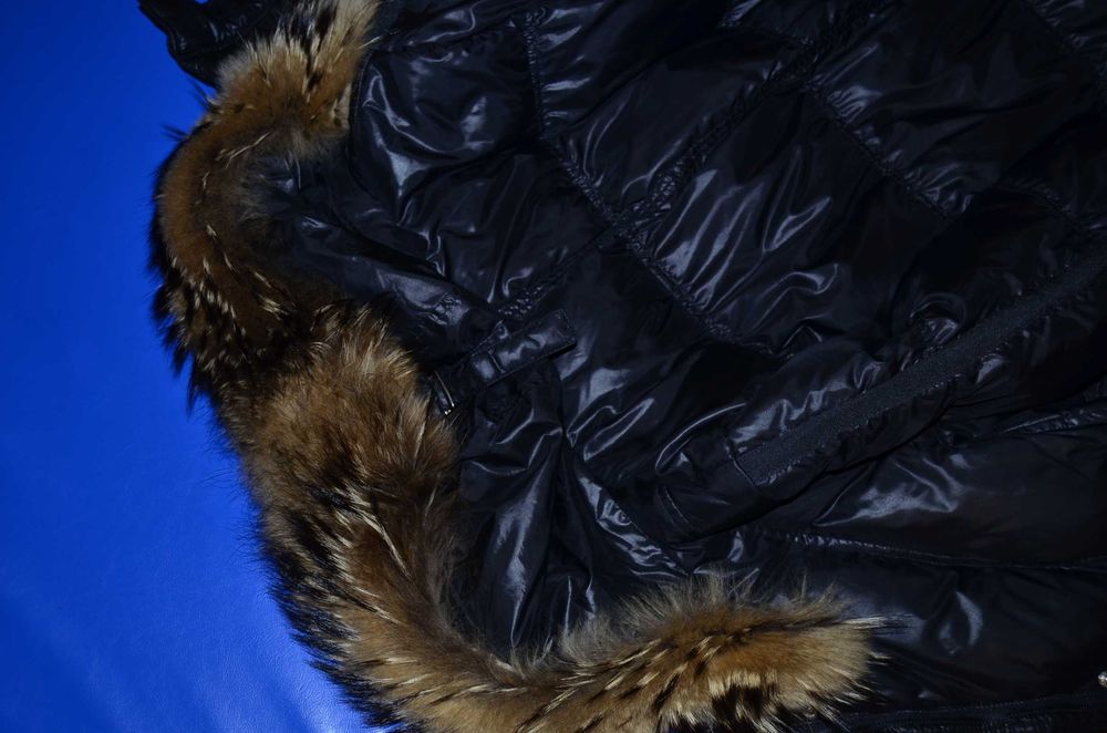 Yessika женский длинный пуховик, пальто зимнее 54-56 размер.