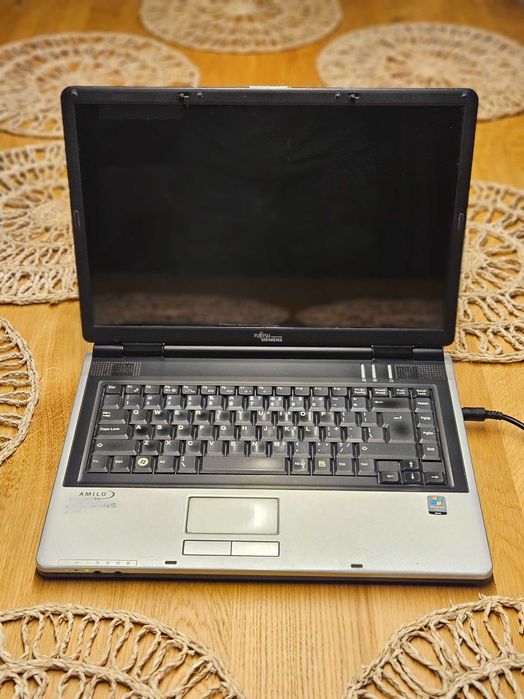 Laptop Fujitsu-Siemens Amilo Pi2512 Intel Pentium z Windows