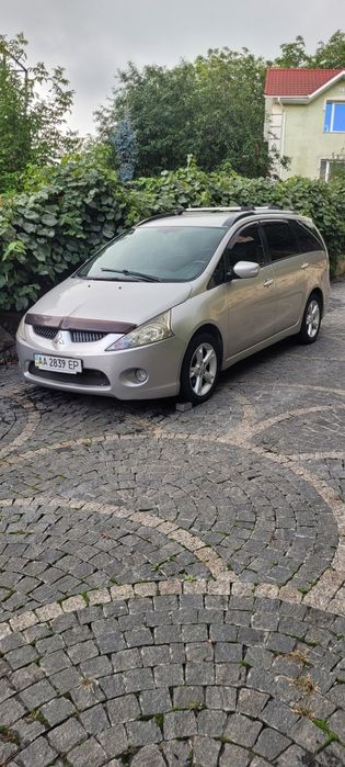 Mitsubishi Grandis