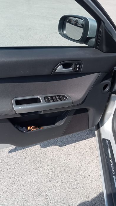 Volvo V50   2008