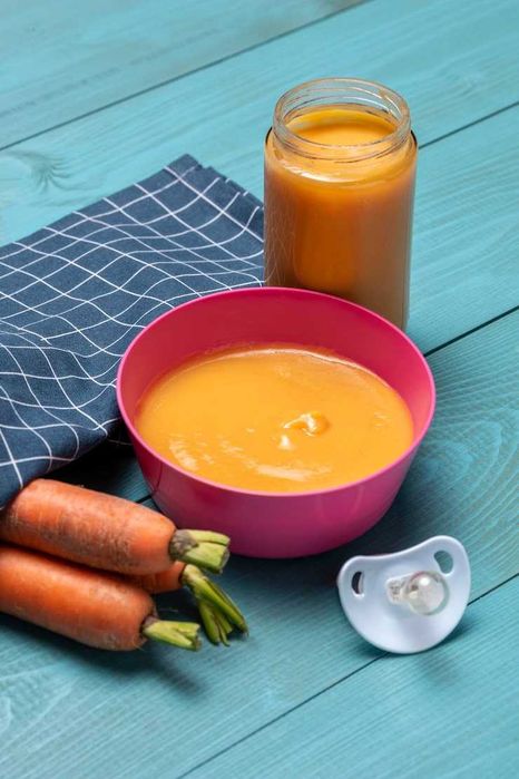 Faço comida/ sopa para bebes