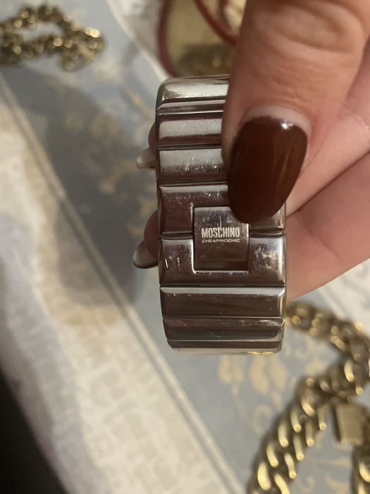 Oportunidade exclusiva relógio da mochino