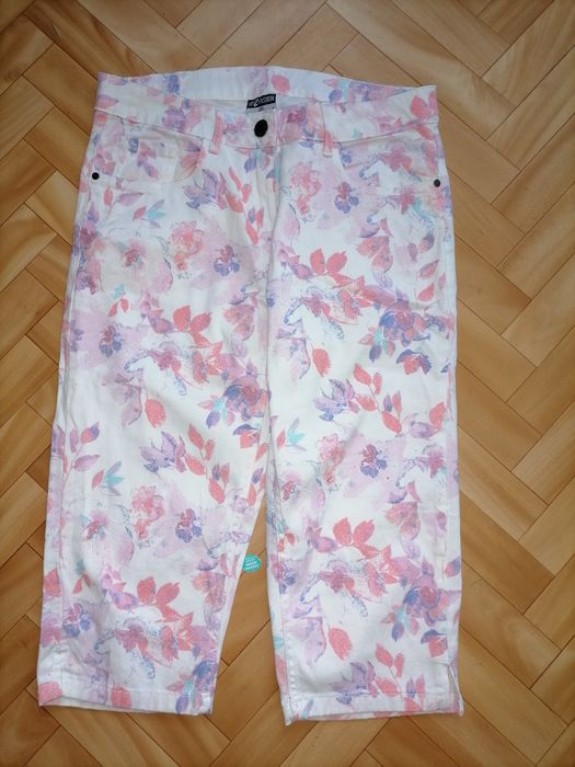 Spodenki damskie nowe
