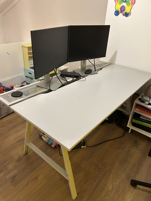 Secretaria Ikea 1.60x0.80 Altura variavel