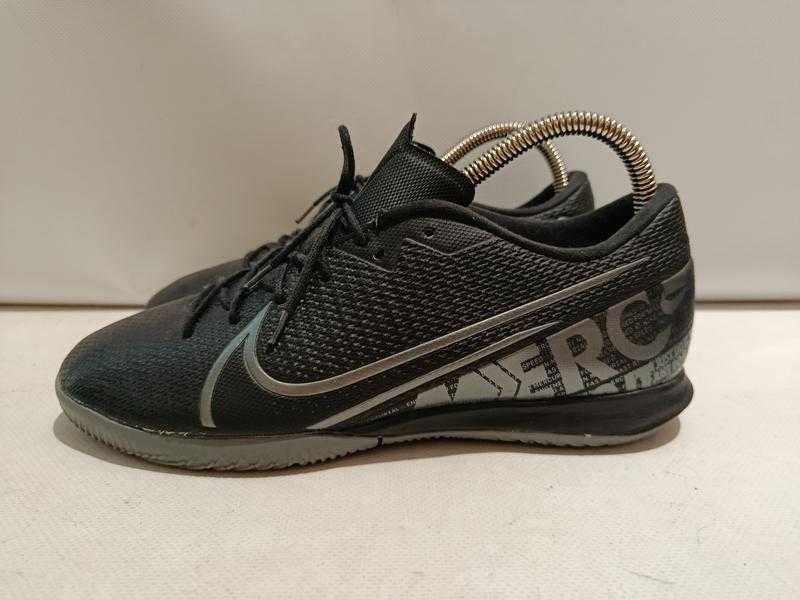 Футзалки Nike Mercurial vapor 13 club ic AT7997-001